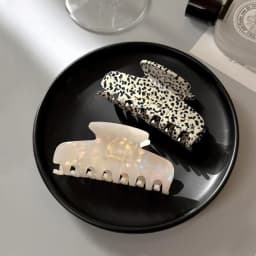 1pc Korean France Acetate Grab Clip, Simple Retro French Elegant Temperament Back of the Head Coil Hair Shark Clip Hairpin