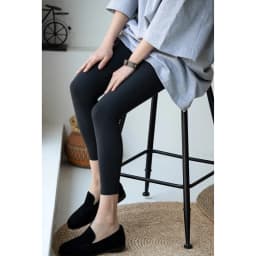 K17009 Comfortable Elastic Slim-Fit Leggings with Hidden Pockets and Wide Waistband for Tummy Control, Suitable for Women to Wear in All Seasons
