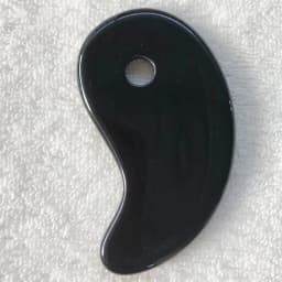 Natural Resin Gua Sha Scraper Board Rose Quartz Scraper Facial Lifting Anti-Wrinkle Massage Board Body Beauty Spa Massage