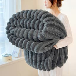 New Artificial Rabbit Plush Spring Blanket Warmth Comfortable Sofa Blankets Thickened Warm Multi-functional Throw Blanket Autumn