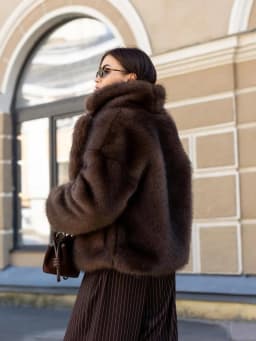 Winter Solid Brown Fluffy Fur Jacket Coat Women Lapel Long Sleeve Thicken Warm Jacket Female High Quality Loose Fur Outwears