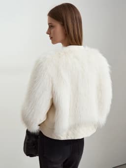 AMII 2026 Winter New Fur Jacket Solid Color Modern Warm Outerwear V-neck Imitation Fur Loose Spliced PU Top Female 12424012