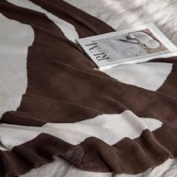 Chocolate Color Knitted Blanket Cream Ivory Knitted Blanket Geometric Throw Modern Sofa Bedding Fashion Home Decorations
