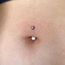 Right Grand ASTM F136 Titanium Belly Button Rings 10mm 12mm with Round CZ Internally Threaded Navel Rings Belly Bars