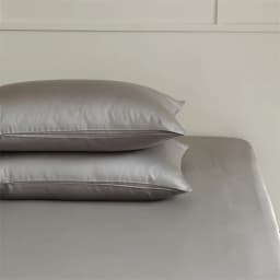 2pcs 100% Mulberry Silk Pillowcase for Hair and Skin Health 23 Momme Natual Pure Silk Pillow Cases with OEKO-TEX Customized Size