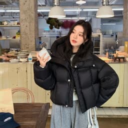 Warm Hooded High Quality Women Down Jacket Overcoat 2025 New Fashion Winter White Duck Down Thicken Short Women Down Jacket H213