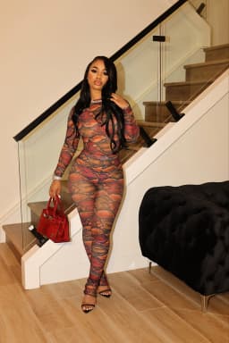 Women Tie Dye Printed Semi Transparent Mesh Long Sleeved Tight Fitting Silk Mesh Layered Bottom Shirt Top and Bottom Set