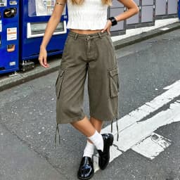 Y2K Retro Cargo Bermuda Shorts Loose Knee Length Denim Shorts with Drawstring Gothic Grunge Jorts Streetwear Women