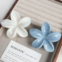 Elegant Flower Hair Clip Crab 8cm Large Plastic Hair Claw Clips For Women Hairclip Cute Beach Hair Accessories Hawaiian Barrette