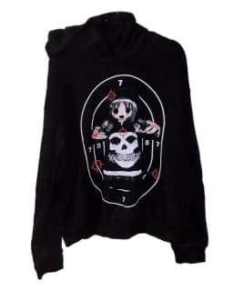 Men Black Pullover Hoodie Rock Inspired Street Trend Design Youth Clothing Loose Fit Comfy Urban Wear with Stylish Attitude
