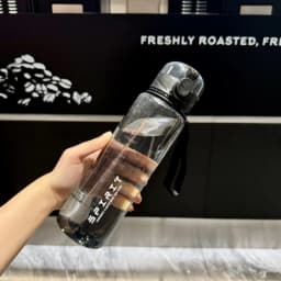 700ML Sports Water Bottle Scale Marked Drop Resistant Drink Cup For Sport Outdoor Plastic Drink Bottle Large Capacity Leakproof