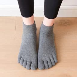 Breathable Women Pilates Socks Five Toe Silicone Non-Slip Yoga Socks Anti-Slip Ballet Dance Ladies Fitness Sports Cotton Socks