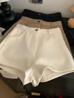 Khaki Elastic Casual Shorts Women's Spring Summer New Style Hot Girl High Waist Slimming Leg Lengthening A-Line Shorts