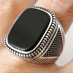 New Retro Shaped Geometric Oval Black Glossy Men's Ring For Anniversary Party Wedding Male Rings Jewelry Accessories 6-14