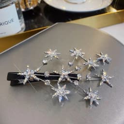 1Pcs Sparkling Diamond Star Hair Clip Exquisite Broken Hair Fixing Clip Date Party Style Headwear Versatile Decoration Hairstyle