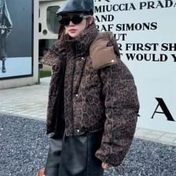 Leopard print down cotton jacket short style 2026 new winter fashion loose and thick stand up collar bread jacket