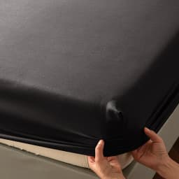 High Quality Fitted Sheet - Microfiber Soft Touch, Deep Pocket 25cm, Wrinkle Free Anti-Slip, Solid Color Twin/Full/Queen/King