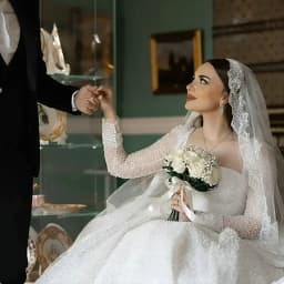 Flavinke Customized Gorgeous Beaded Sequin Boat Neck Ball Gown Wedding Dresses Long Sleeves Court Train Tulle Bridal Gowns