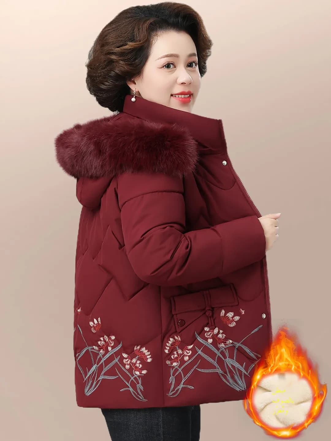 Warm Fleece Lined Cotton Jacket for Middle-Aged And Elderly Women Casual Style Winter Coat with Hood Zipper Closure And Pockets