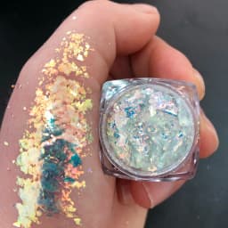 12 Colors Chameleon Glitter Flakes Irregular Untra-Thin Chameleon Yuki Glitter Sequins Mirror Effect Manicure Chameleon Sequins