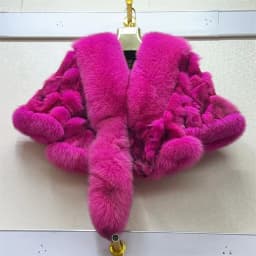 New Real Fox Fur Coat Autumn and Winter Fox Fur Shawls Neckline Jacket Women Natural Fur Vest Shawl Short Trend Lady Fur Poncho