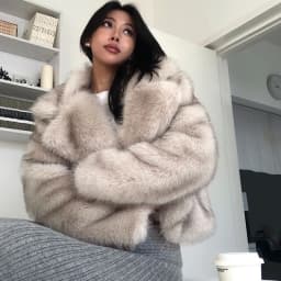 Luxury Faux Fox Fur Cropped Jacket for Women Winter Fluffy Cozy Warm Coats Female Fashion Street Lapel Collar Plush Outerwear