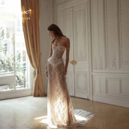 LSYX Strapless Lace Illuison Corset Wedding Dresses Ruffled Peplum Waist Sheer Gloves Mermaid Silhouette Long Train Bridal Gown
