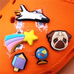 Original Space Alien Designer Shoe Charms 5pcs/lot Shoe Buckle Accessories Luxury Rainbow Sun Clog Dog Upper Jewelry Decorations