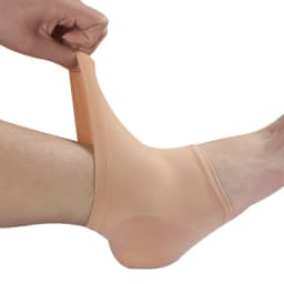2Pcs Silicone Heel Protectors Skin Care Socks Heel Spur Pads Pain Relief Footwear Accessories to Reduce Pressure