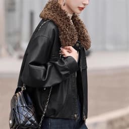 Women's Leather Jacket Fleece-lined Thickened Autumn Winter Coat New Detachable Fur Collar Stylish Warm Leather Outwear Tops
