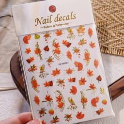 5D Embossed Jelly Maple Leaf Nail Art Sticker Gold Red Autumn Maple Leaves Nail Decals Self-Adhesive Fall Leaf Nail Art Sliders