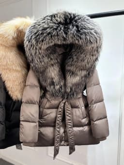 Lagabogy 2025 Top Quality Winter White Goose Down Jacket Women Coat Natural Silver Fox Fur Hooded Thick Female Waterproof Parkas