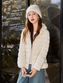 Women's Short Lightweight Hooded Down Jacket 2026 Autumn Winter High qulaity Waist-Cinched puffer coat Warm Solid color DJ729