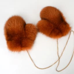 New 2026 Winter Women's Real Fox Fur Gloves Luxury Ladies Keep Warm Natural Fox Fur Mittens Women Fashion Cute Plush Hand Warmer