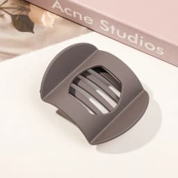 New Large Small Sizes PC Hair Clips for Women Non-slip Hair Accessories Vintage Arc Shaped Duck Claw Hairpins Girl Barrettes