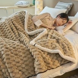 Turtle Velvet Spring Autumn Warm Blankets for Bed Soft Fluffy Comfortable Coral Velvet Throw Blanket Sofa Single Double Blanket