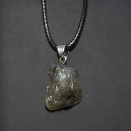 Natural Amethyst Irregular Rough Stone Pendant Clavicle Transparent Quartz Lady Fashion Jewelry Healing Lucky Necklace Gift