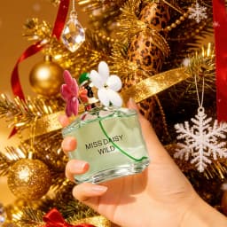 Daisy Eau De Toilette for Women - Classic Floral & Fruity Fragrance - Violet Leaf, Grapefruit & Vanilla - Long-lasting Fragrance