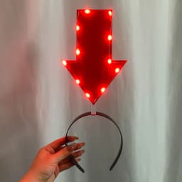 Detachable LED Red Arrow Light Headband Light Up Symbol Shape LED Hair Hoop Concert Hair Accessory Glow Party Decor