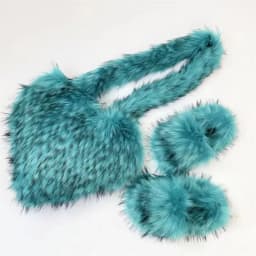 Luxury Fluffy Faux Fur Heart Shape Bag With Slippers For Women Raccoon Brown Teddy Bear Fox Fur Slides Heart Bag Sets Girls