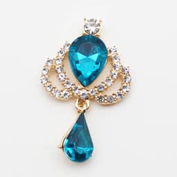 10 New 23 * 38mm Alloy Rhinestone Acrylic Brooch Fashion Gorgeous Party Holiday Wine Glass Creative Pendant