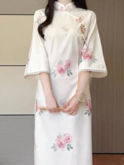 New 2026 Spring Matcha Tofu Improved New Chinese Style Flower Sleeve Long Skirt Elegant Long Qipao for Young Girls