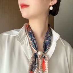 Luxury Design Magnetic Button Summer Silk Scarf Women Magnetic Pearl Necklace Scarves High End Matching Shirt Scarves Ladies