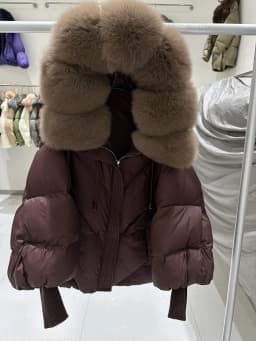 Winter Hooded Natural Large Fur Collar Down Jacket Female Warm Quilted Lantern Sleeve Jacket Women White Duck Down Solid Outwear