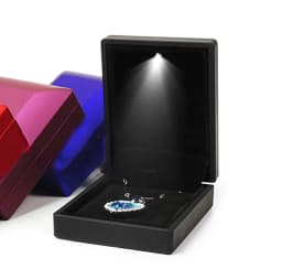 Wholesale LED Ring Box Jewelry Box for Wedding Engagement Proposal Ring Box Necklace Pendant Gift Box with Light Storage Case 