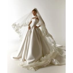 Tokyo Customized Cathedral Train Ball Gown Wedding Dress Lace Appliques vestidos de noche High Neck Long Sleeve Evening Dresses