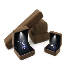 LED Ring Box Wedding Engagement Pendant Bangle Bracelet Earring Storage Case Customized Logo Gift Packaging