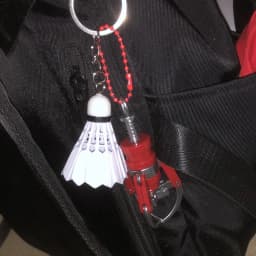 Creative Mini Doll Machine Claw Keychain For Women Plastic Material Fingertip Gripper Girls Bag Pendant Keyring Jewelry N908