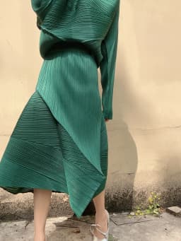Miyake Pleated Irregular Skirt Designer Casual Elegant High Waisted Pleated Long Solid Color Skirt