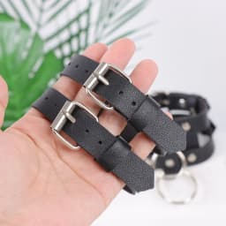 UYEE 1 Pair Black O-Ring Punk Ankle Belt Leather Feather Anklet Unisex Alloy Pendant Accessory YK2 Belt